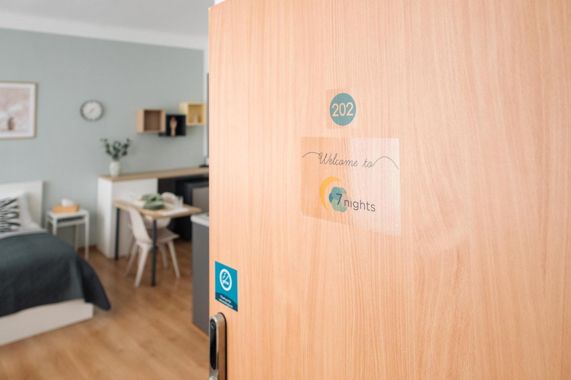 7 Nights Apartments Dominikanske N. Brno Eksteriør bilde