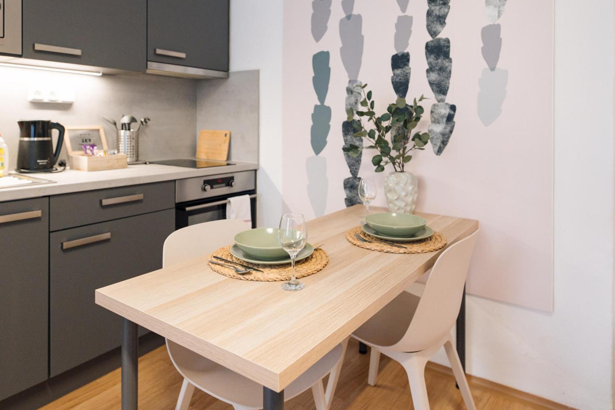 7 Nights Apartments Dominikanske N. Brno Eksteriør bilde
